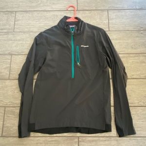 SOLD. Patagonia Airshed Pullover